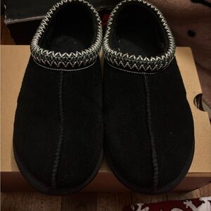 Black Tasman UGGS